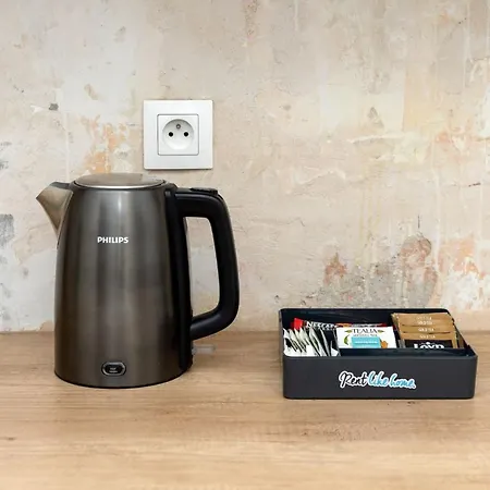 Stylish Swietojanska By Renters Appartement