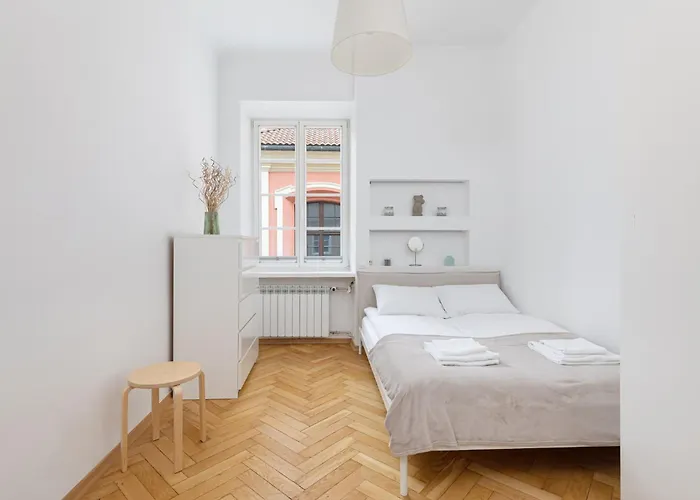 Stylish świętojańska By Renters Apartament *